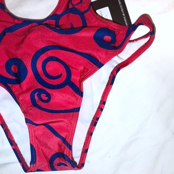 ❌SOLD❌Beach Joy One Piece Snake Swirl Print Bikini - Picture 3 of 5